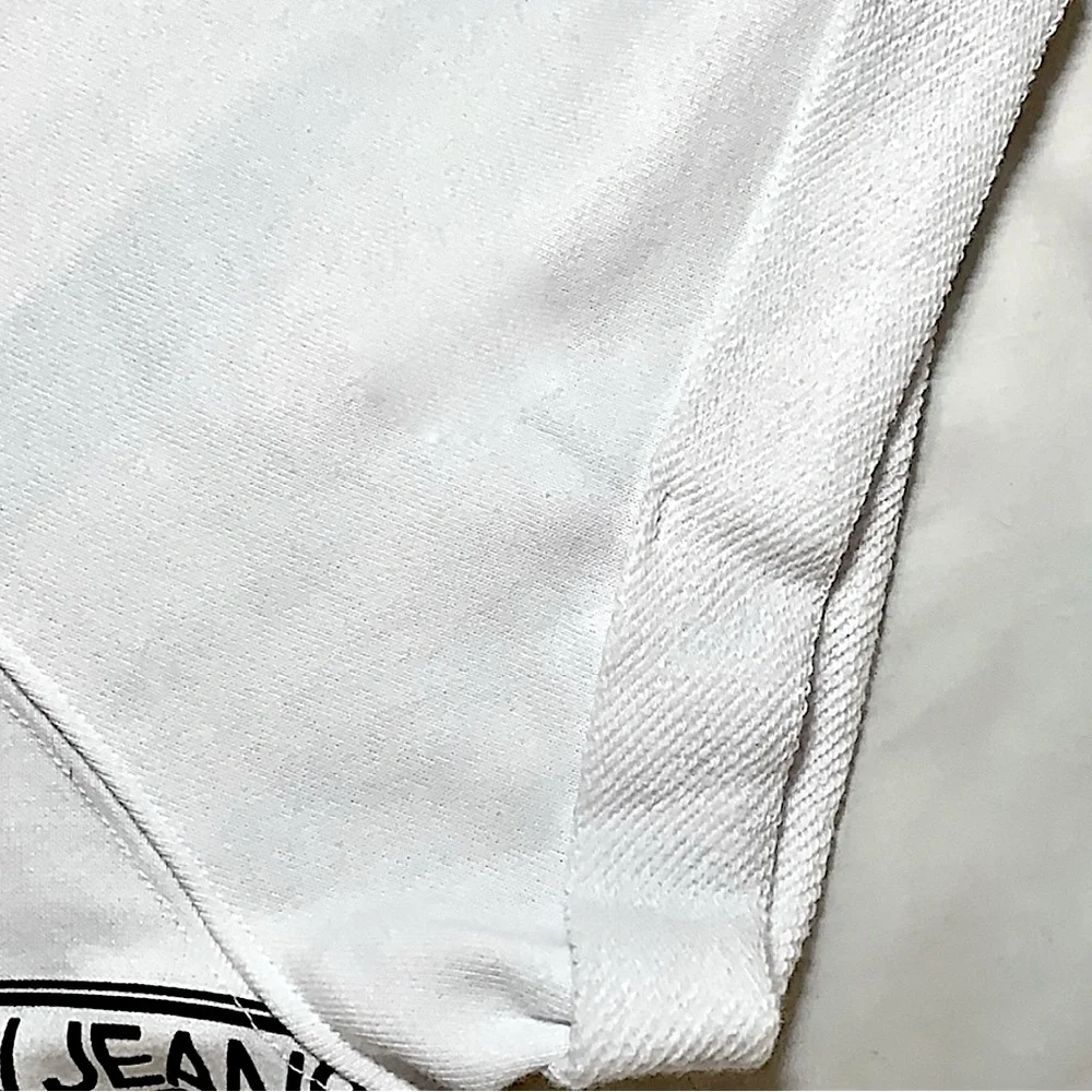 NWT Calvin Klein White Logo Short Sleeve Crop Top Size Large - Picture 10 of 13